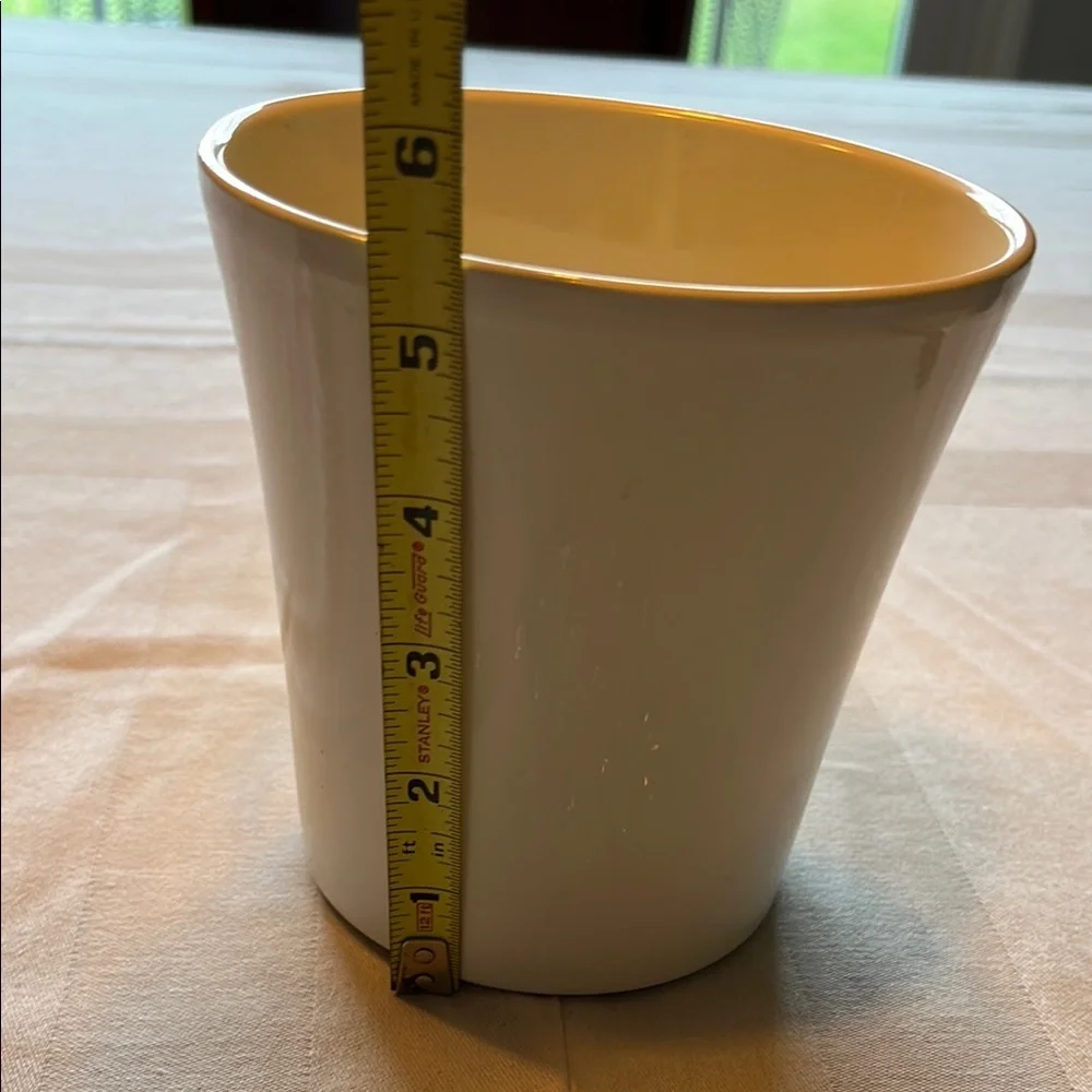 Elegant Cream Planter Pot